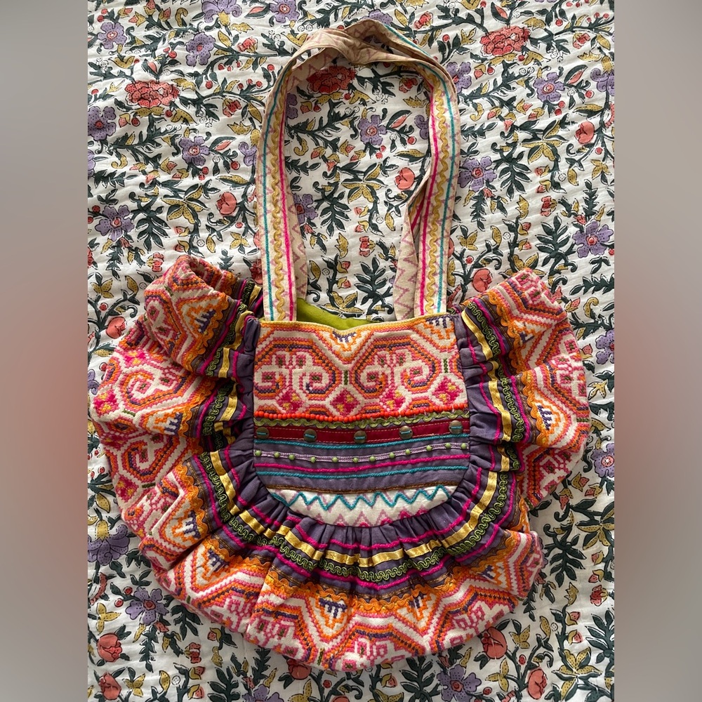 Anthropologie carpet bag shoulder bag/tote